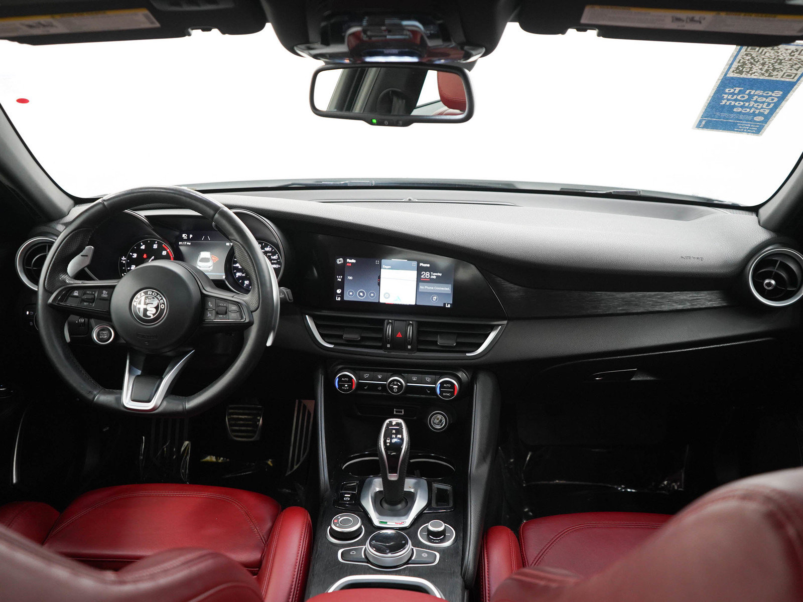 Used 2022 Alfa Romeo Giulia Sprint AWD/4WD image 13