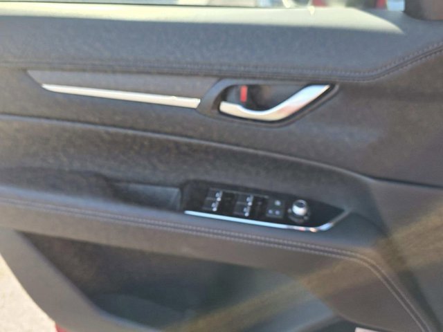 New 2025 MAZDA CX-5 Signature image 15