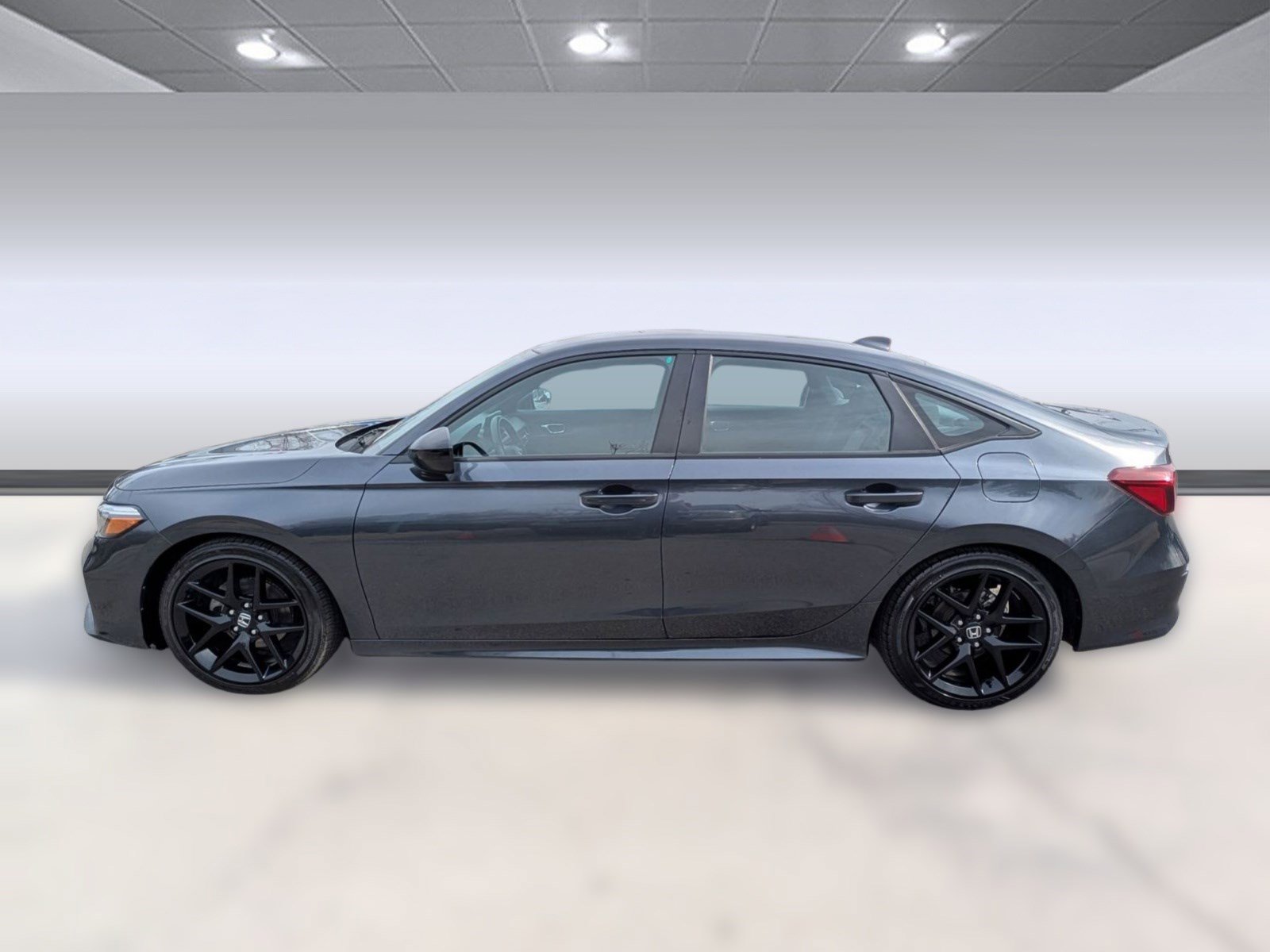 Used 2025 Honda Civic Sport image 2