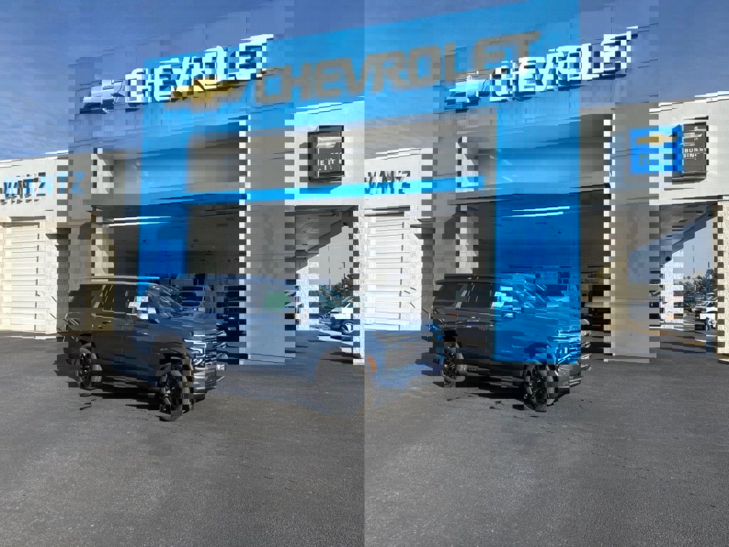 New 2026 Chevrolet Suburban Premier image 1