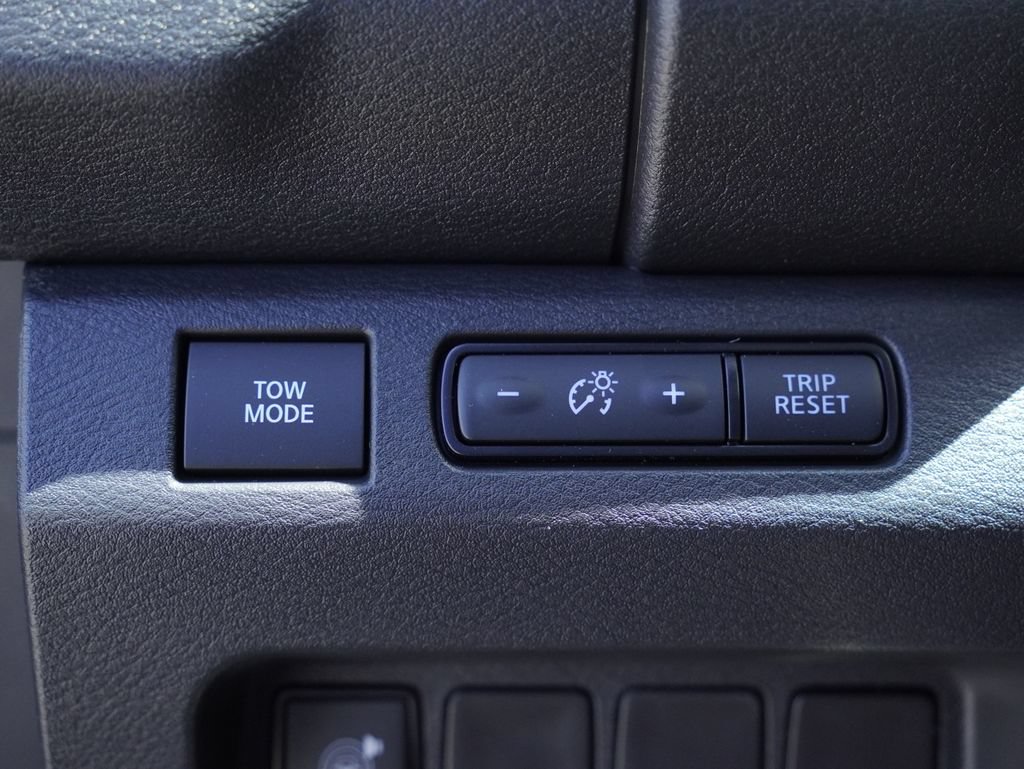 New 2026 Nissan Frontier Pro-X w/ Tow Package RWD image 9