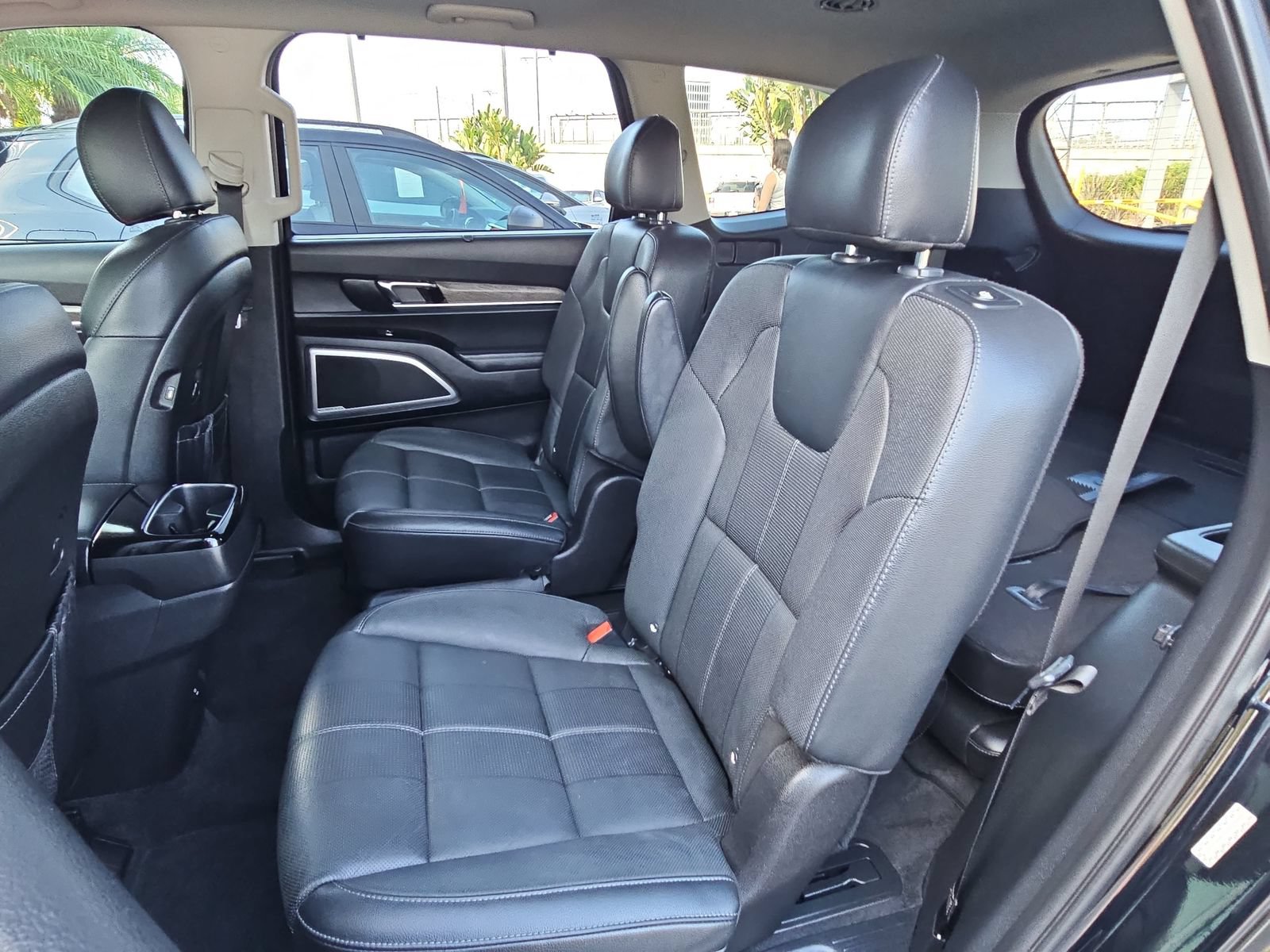 Used 2020 Kia Telluride EX w/ EX Premium Package FWD image 15
