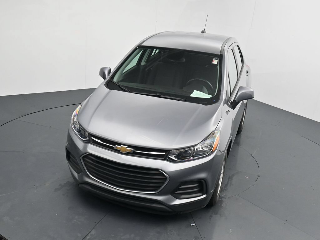 Used 2020 Chevrolet Trax LS FWD image 11