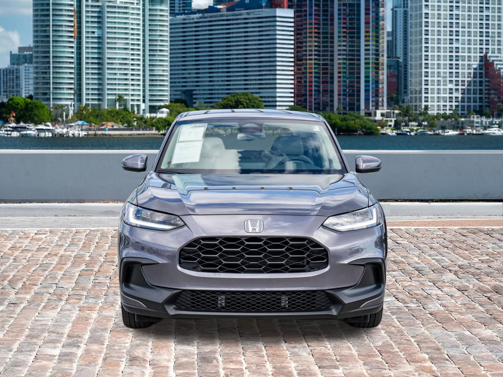 Certified 2023 Honda HR-V LX image 2