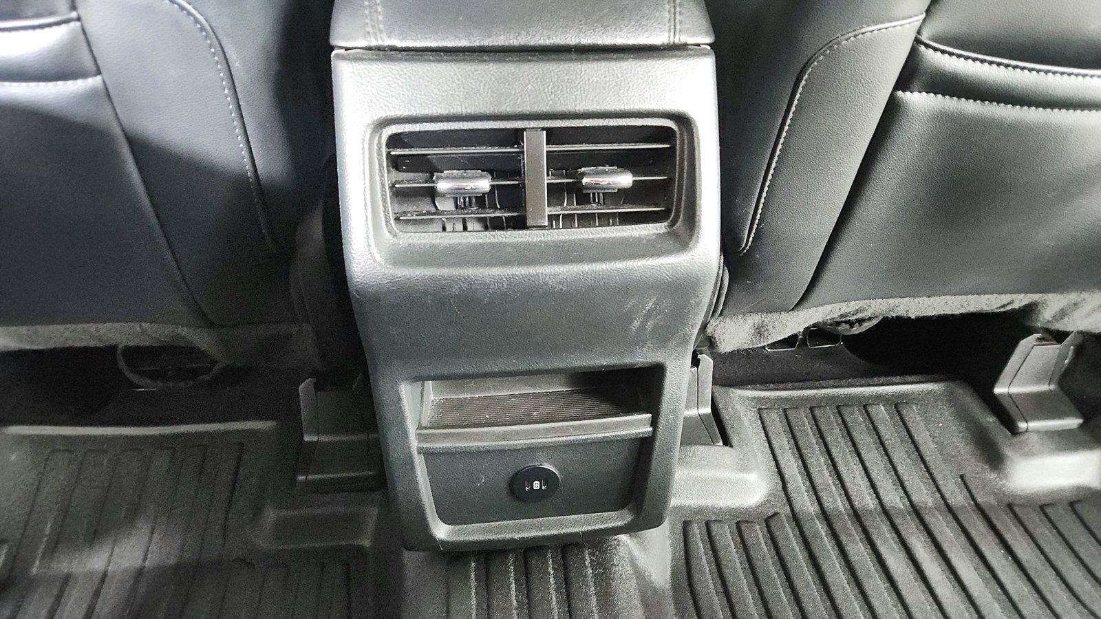 Used 2023 Ford Edge SEL AWD/4WD image 21