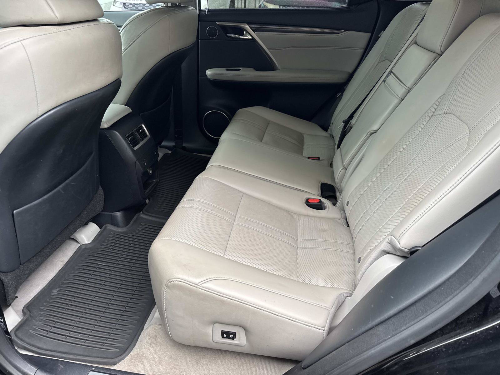 Used 2016 Lexus RX 350 FWD w/ Luxury Package image 16