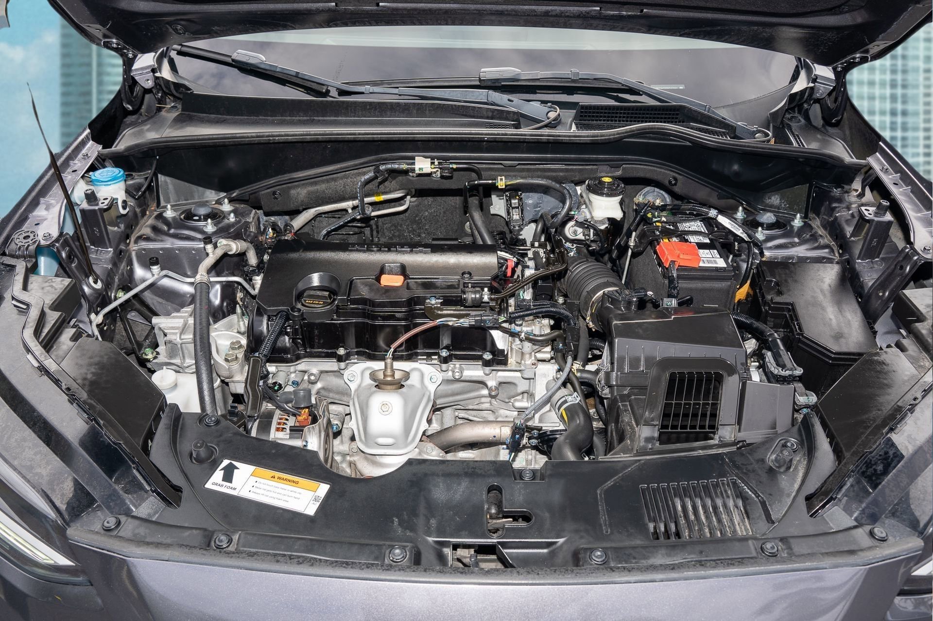 Certified 2023 Honda HR-V LX image 37