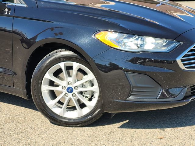 Certified 2020 Ford Fusion SE image 6