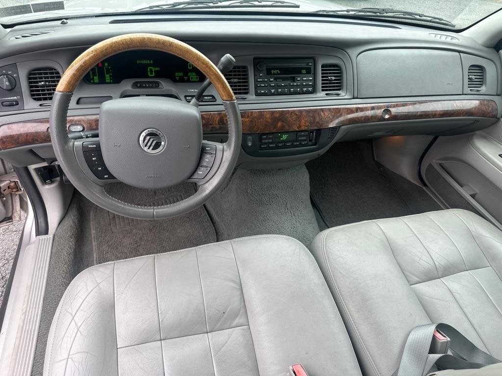 Used 2005 Mercury Grand Marquis LS RWD image 21