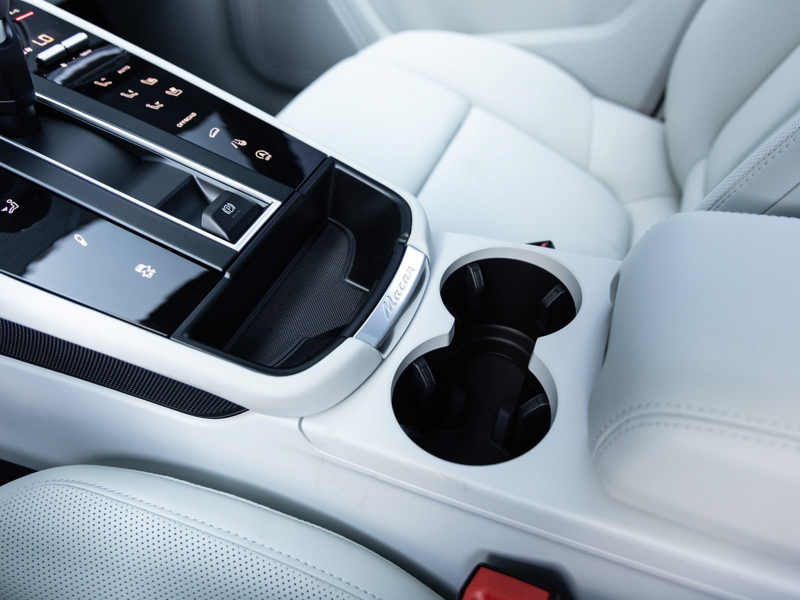 New 2026 Porsche Macan S AWD/4WD image 19