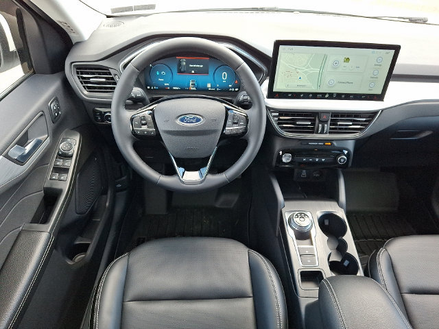 Used 2024 Ford Escape Platinum AWD/4WD image 11