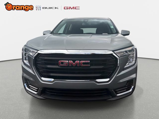Used 2024 GMC Terrain SLE FWD image 8