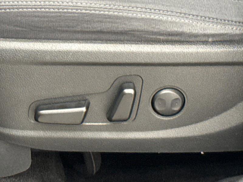 Used 2023 Hyundai Santa Fe SEL image 39