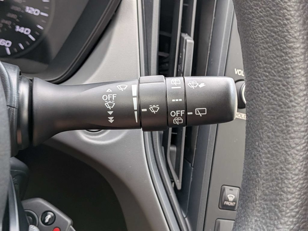 Certified 2024 Subaru Crosstrek 2.0i AWD/4WD image 31