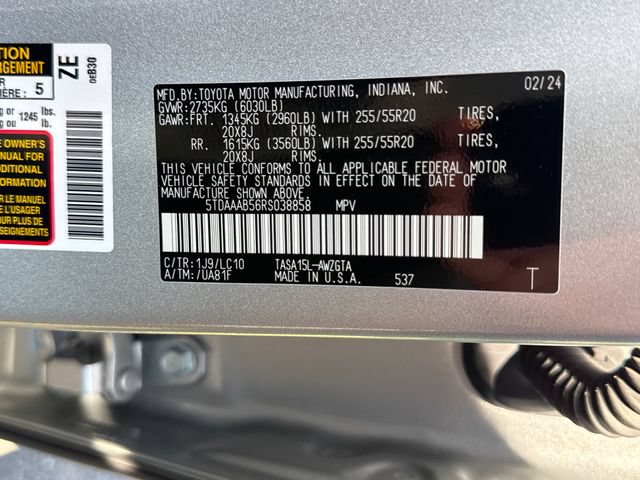 Used 2024 Toyota Grand Highlander AWD image 23