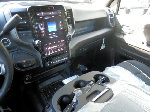 New 2027 RAM 5500 Tradesman AWD/4WD image 22