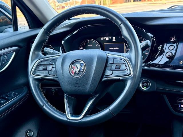Used 2023 Buick Envision Avenir image 20
