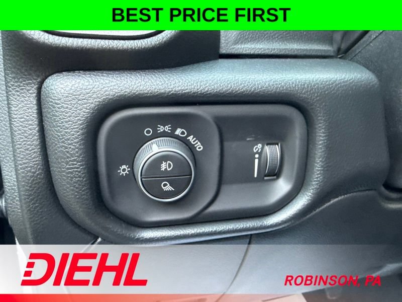 New 2026 RAM 3500 Tradesman AWD/4WD image 19