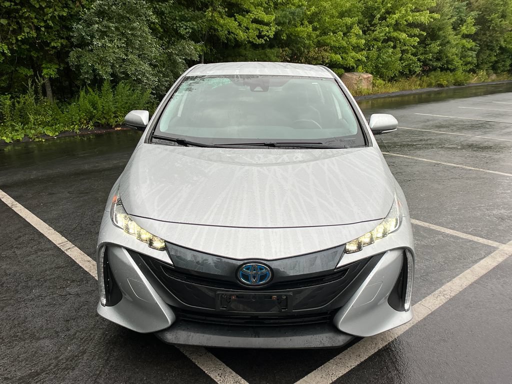 Certified 2021 Toyota Prius Prime LE FWD image 8