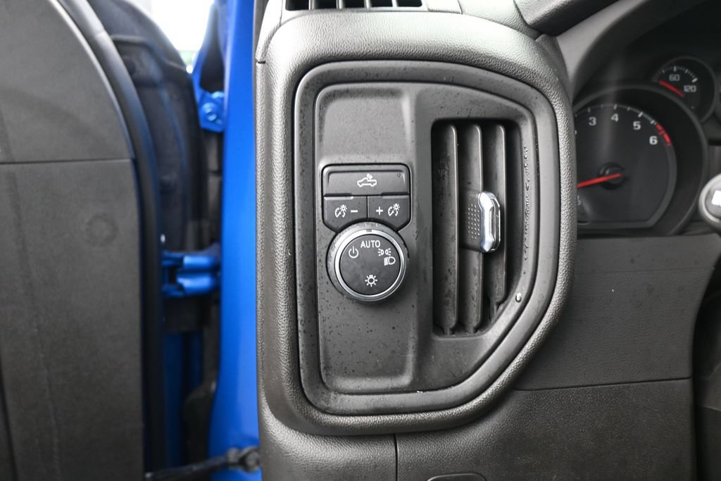 Used 2024 Chevrolet Silverado 1500 Custom RWD image 16