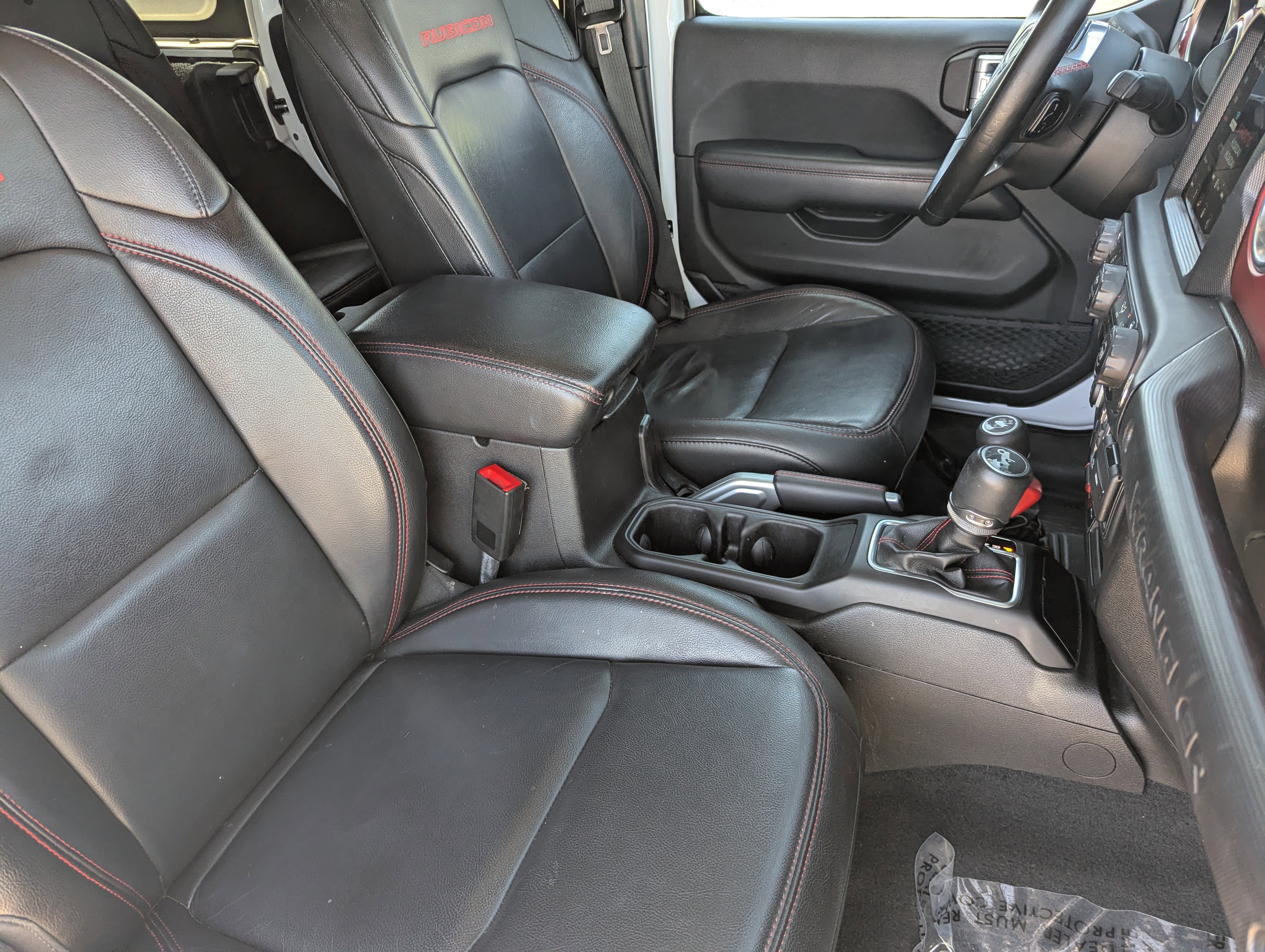Used 2018 Jeep Wrangler Unlimited Rubicon AWD/4WD image 8