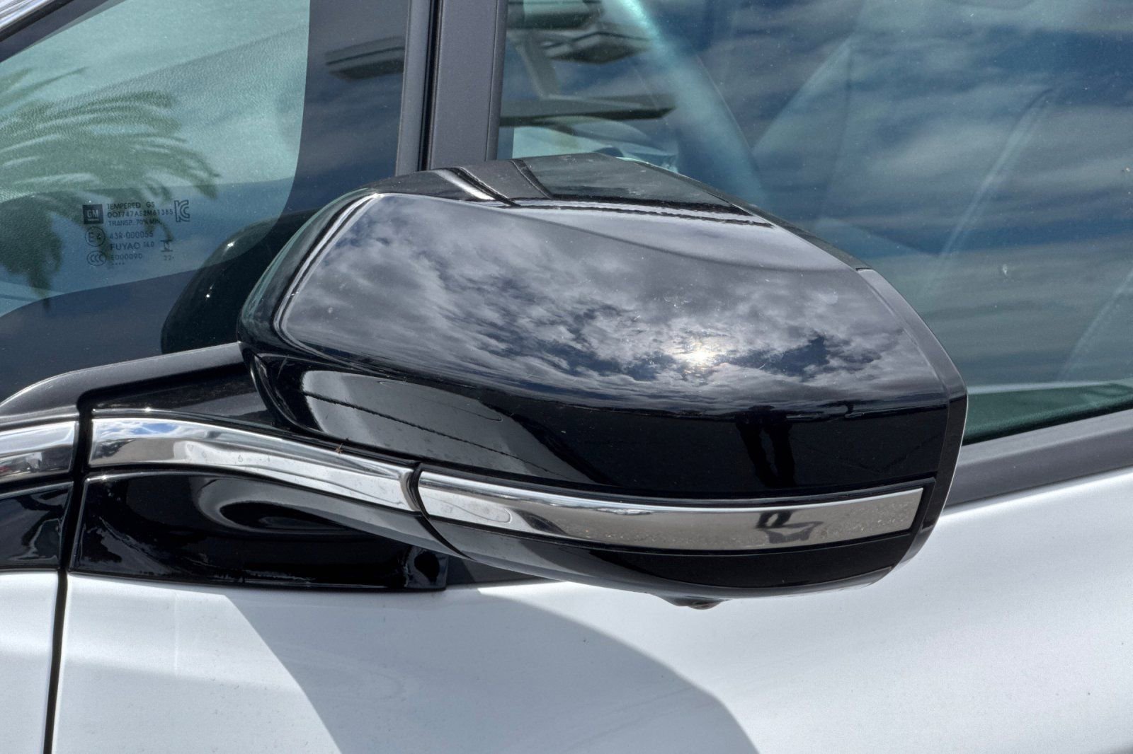 Used 2023 Chevrolet Bolt LT w/ Infotainment Package FWD image 50