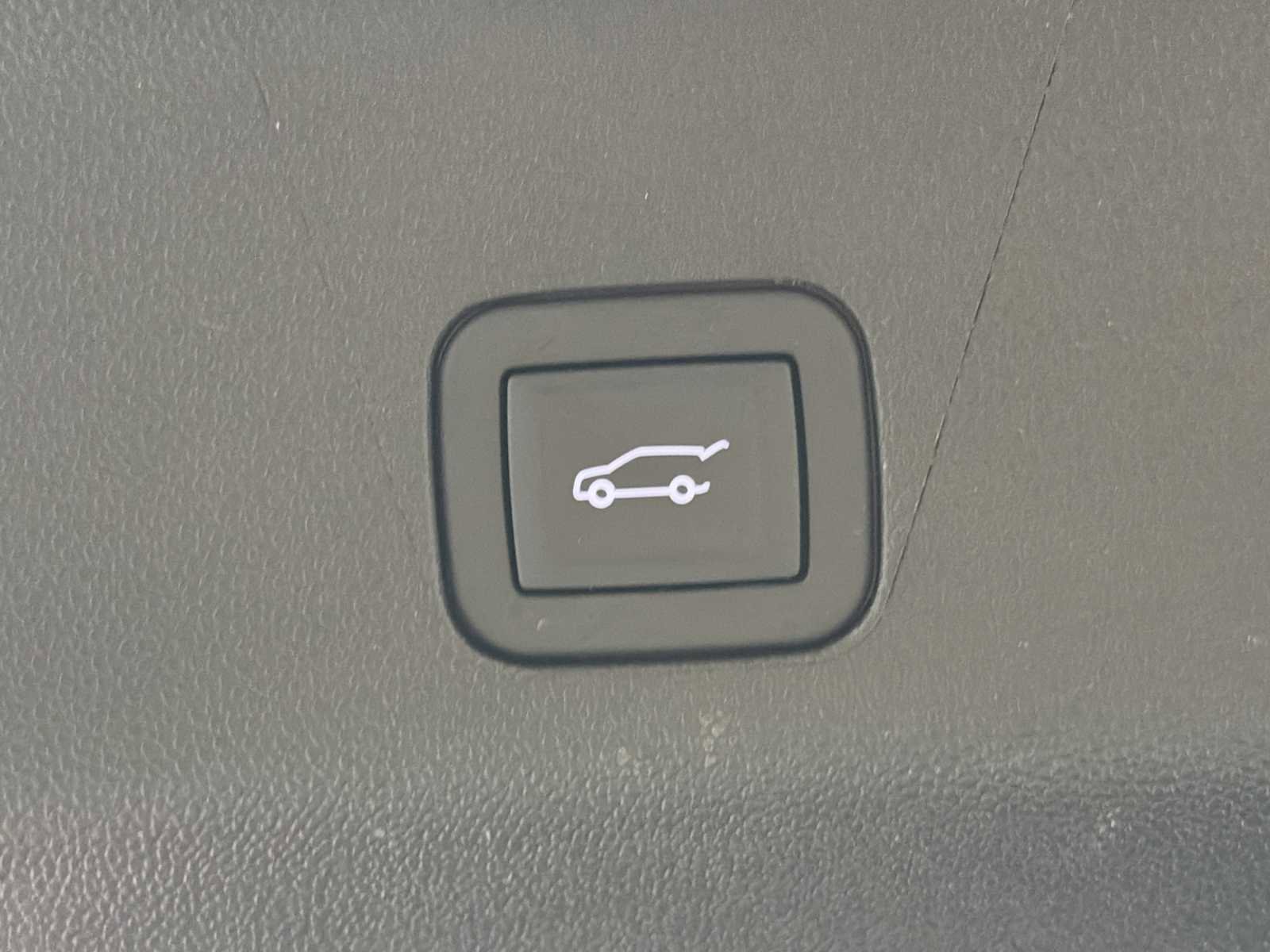 Certified 2025 GMC Yukon XL AT4 w/ AT4 Premium Plus Package image 21