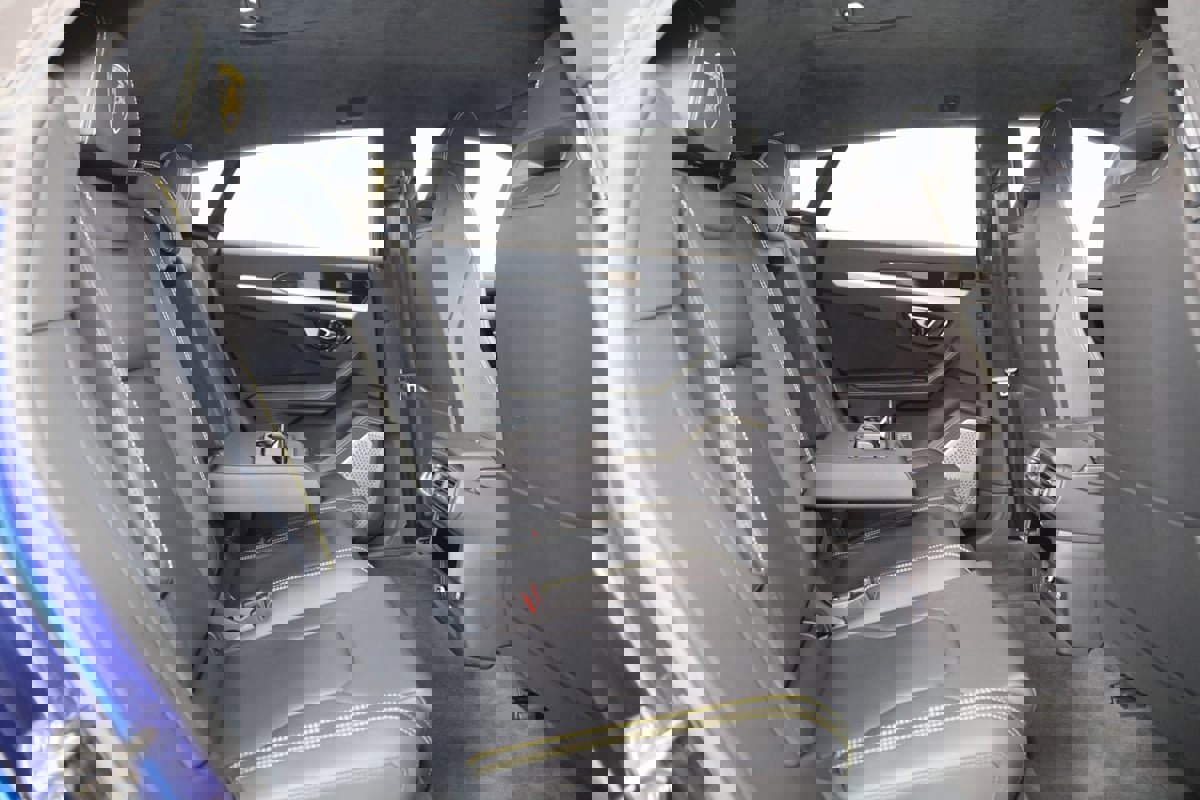 Used 2021 Lamborghini Urus image 18