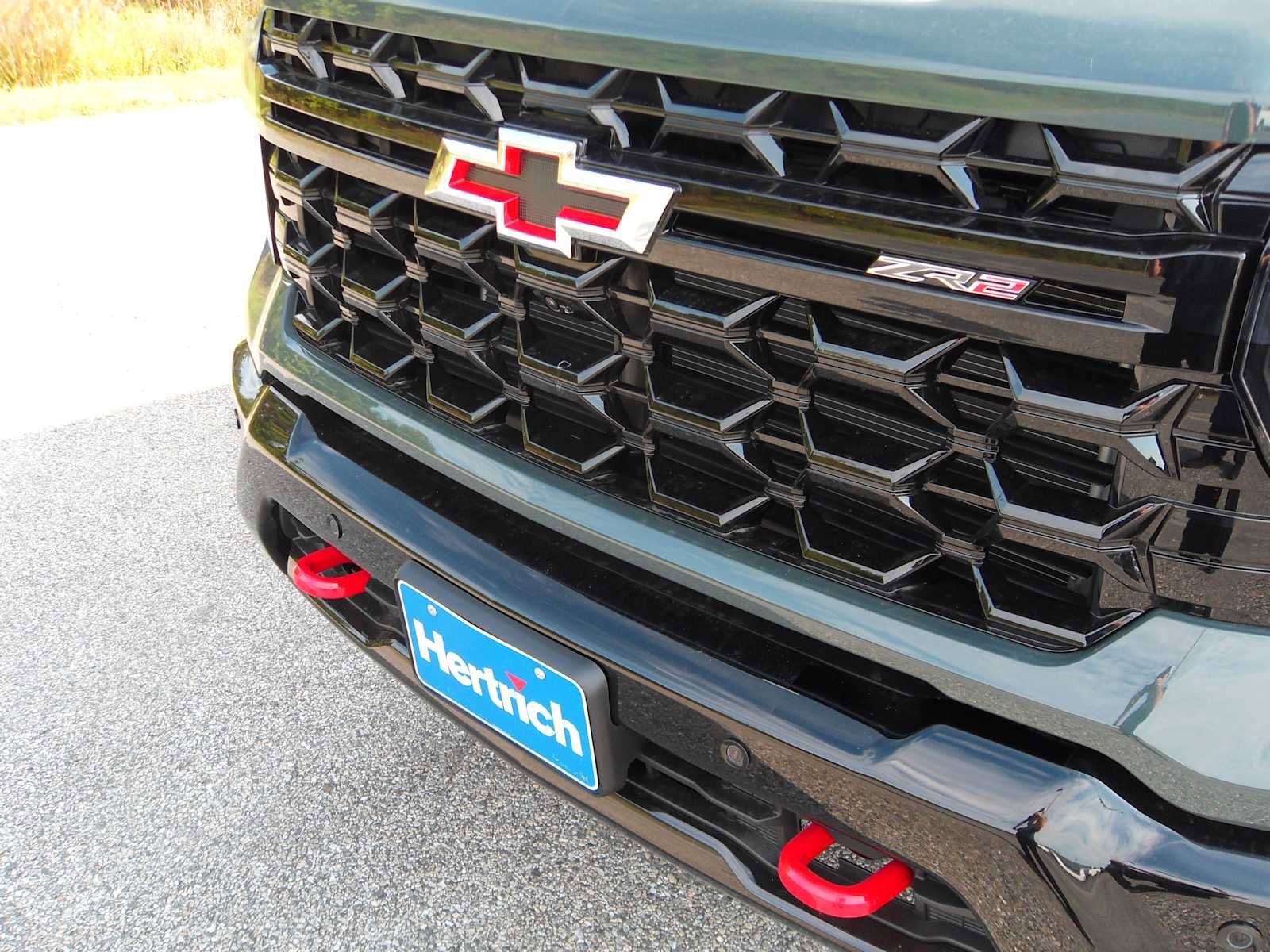 New 2026 Chevrolet Silverado 2500 ZR2 image 9
