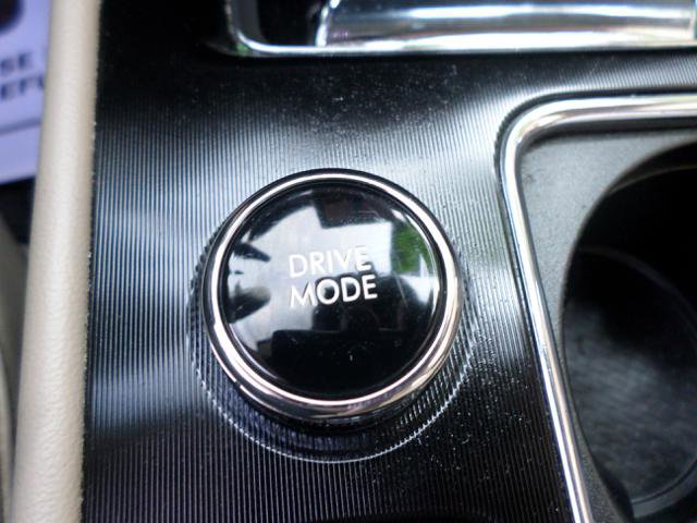 Used 2022 Lincoln Corsair AWD w/ Premium Package image 28