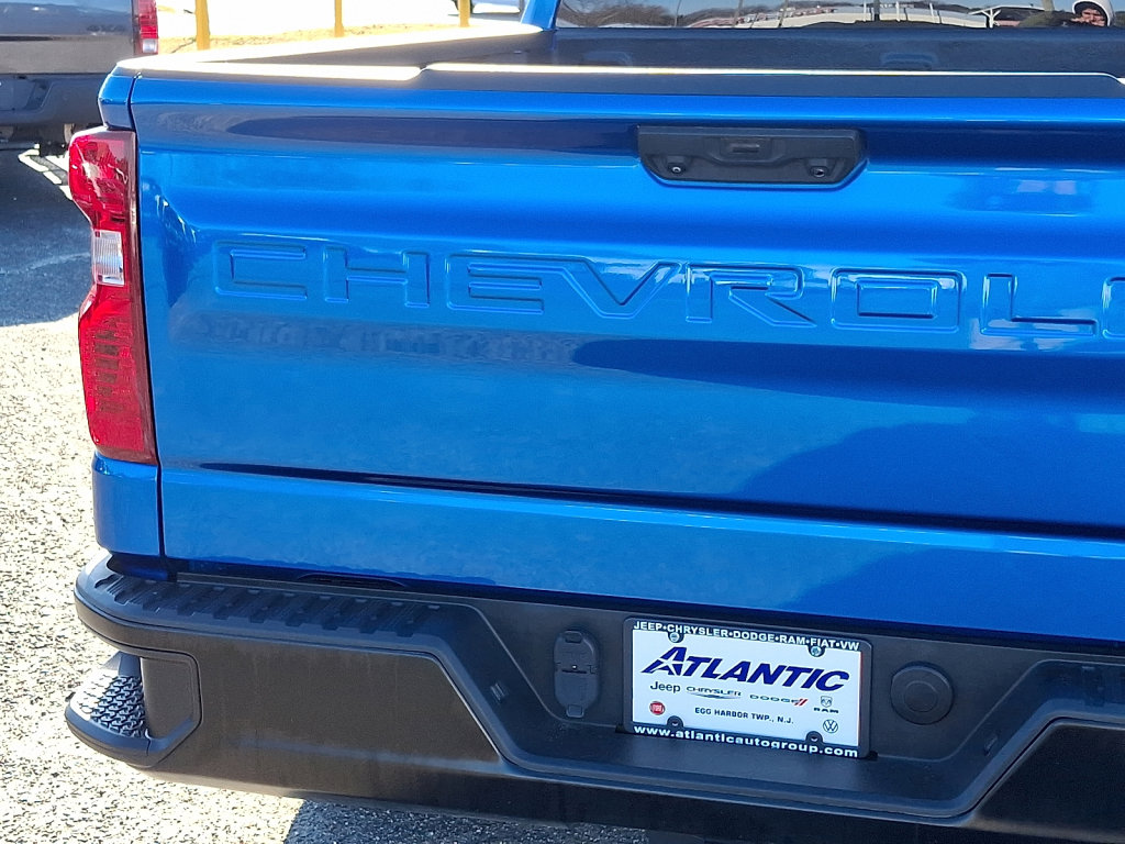 Used 2022 Chevrolet Silverado 1500 W/T w/ WT Value Package AWD/4WD image 16