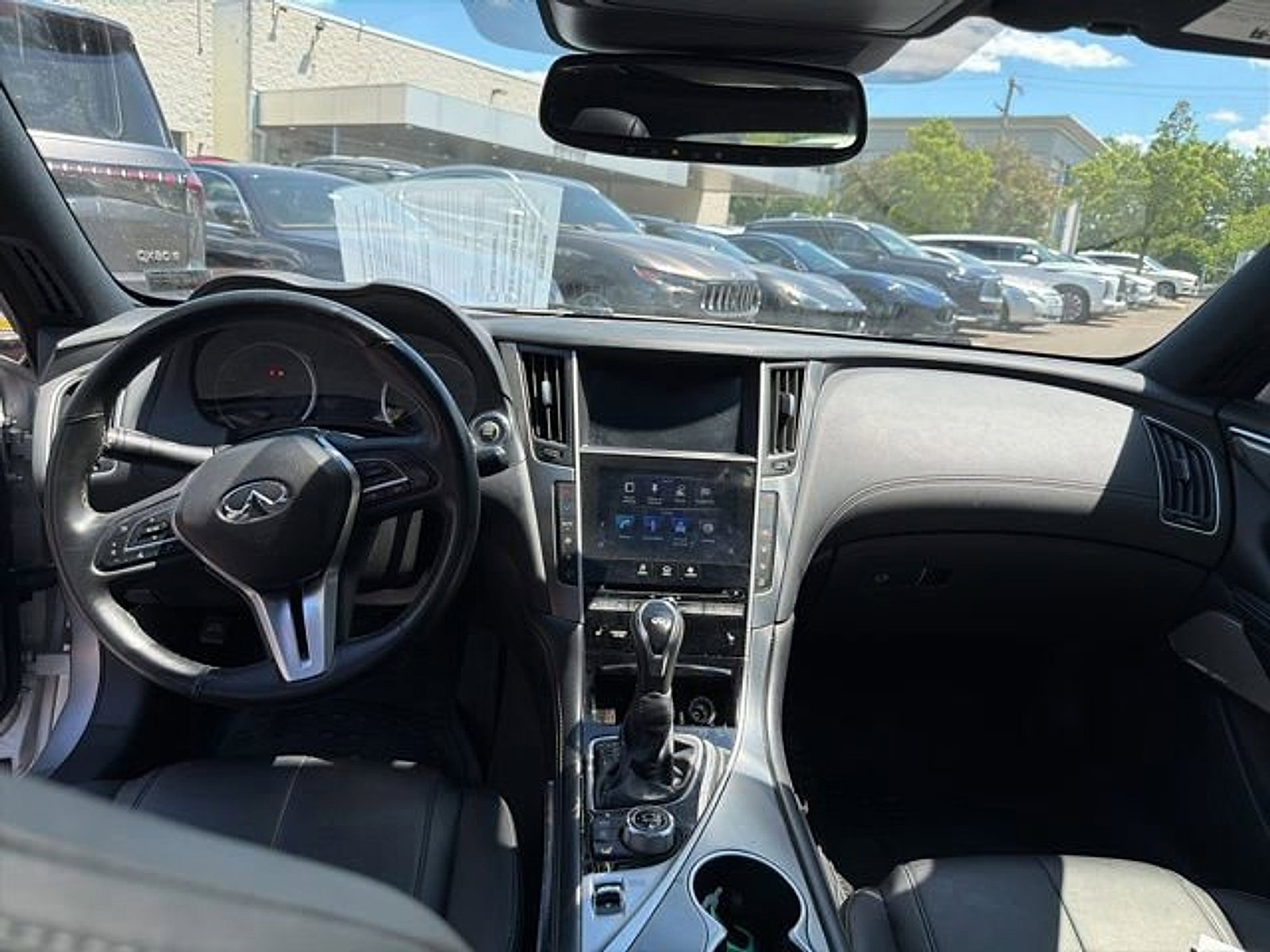 Used 2019 INFINITI Q60 3.0t Luxe w/ Essential Package AWD/4WD image 17