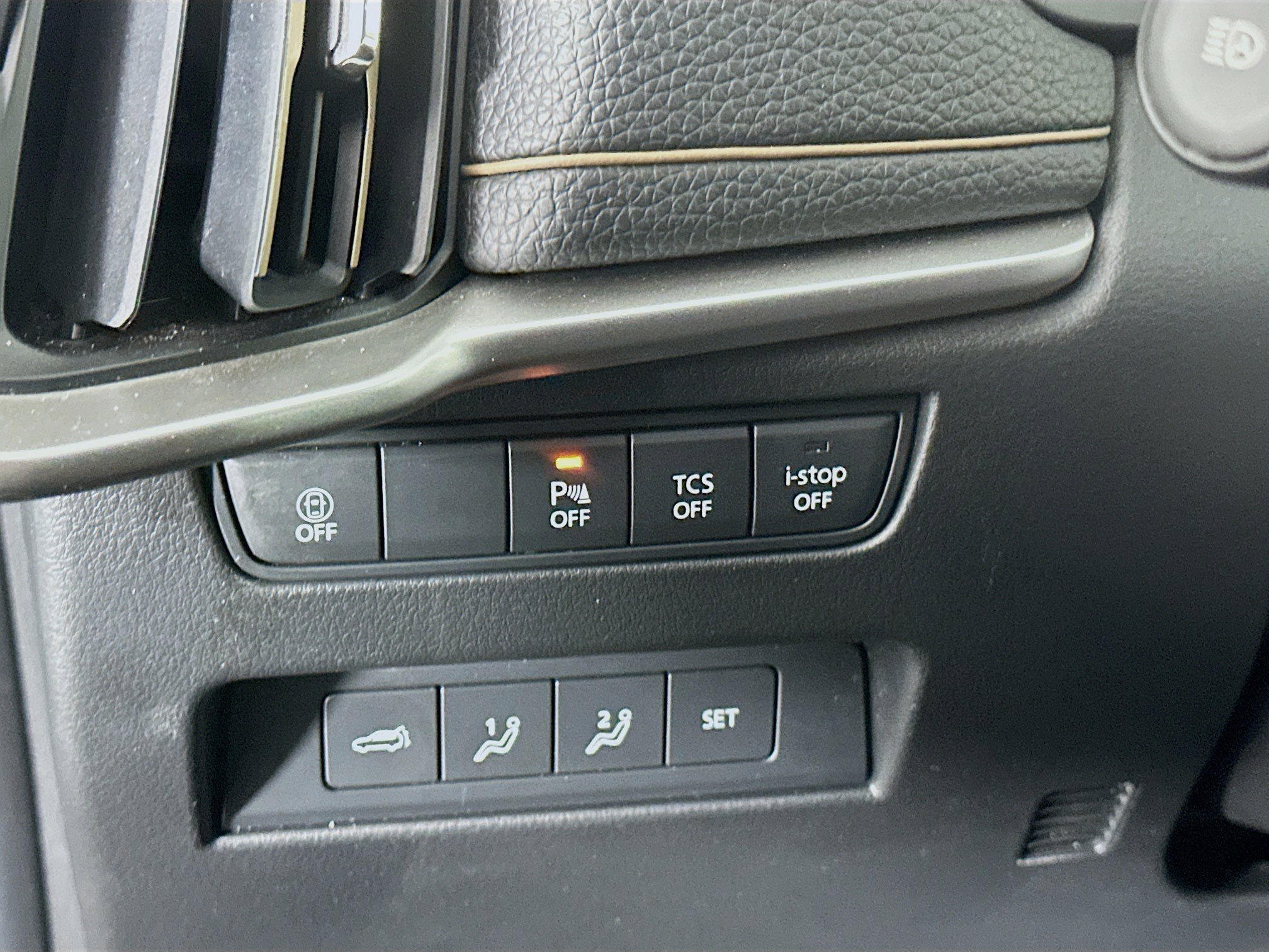 Used 2024 MAZDA CX-90 3.3 Turbo w/ Premium Package image 17