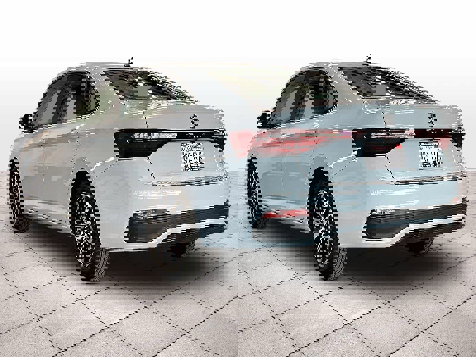 Used 2025 Volkswagen Jetta SE w/ Sunroof Package image 15