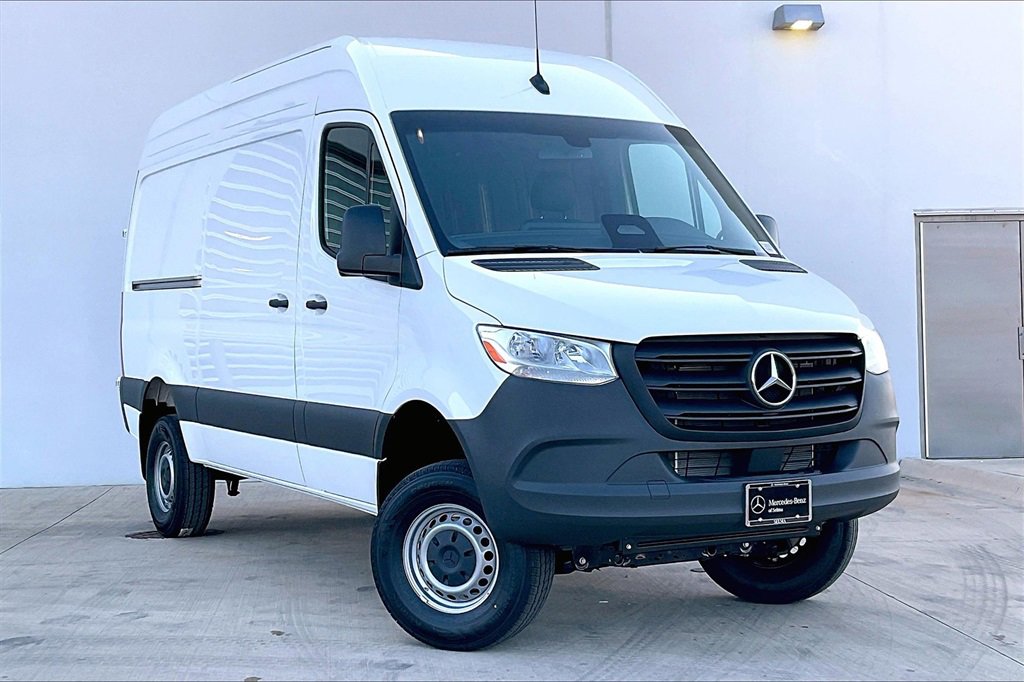 New 2025 Mercedes-Benz Sprinter 2500