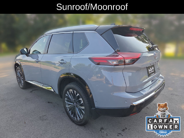 Used 2024 Nissan Rogue Platinum AWD/4WD image 3