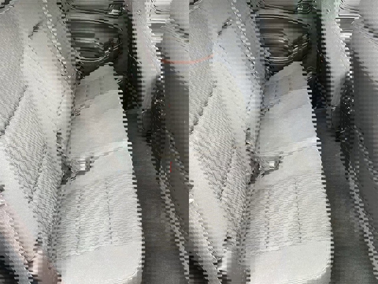 Used 2015 GMC Yukon SLE w/ Convenience Package image 10