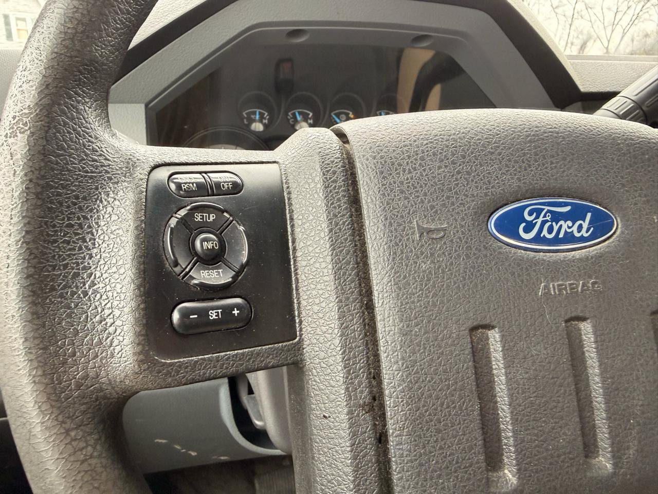 Used 2016 Ford F550 Luxury RWD image 17