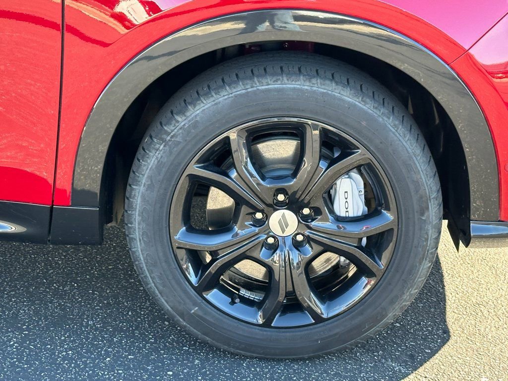 Certified 2024 Dodge Hornet R/T Plus w/ Tech Pack Plus w/o Parking image 12