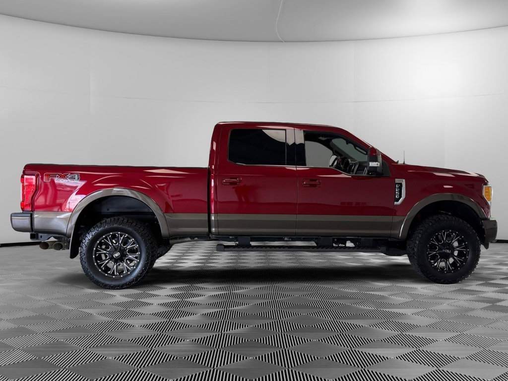 Used 2017 Ford F250 King Ranch w/ FX4 Off-Road Package AWD/4WD image 9
