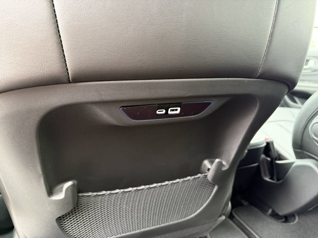 New 2026 Chrysler Pacifica Select w/ S Appearance Package FWD image 17