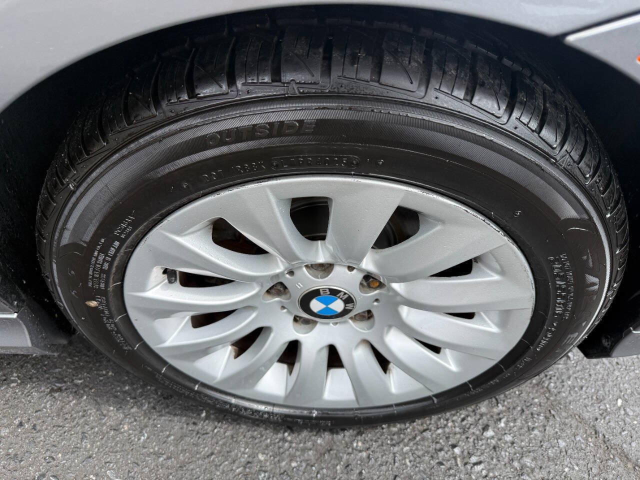 Used 2009 BMW 328i xDrive Sedan AWD/4WD image 12