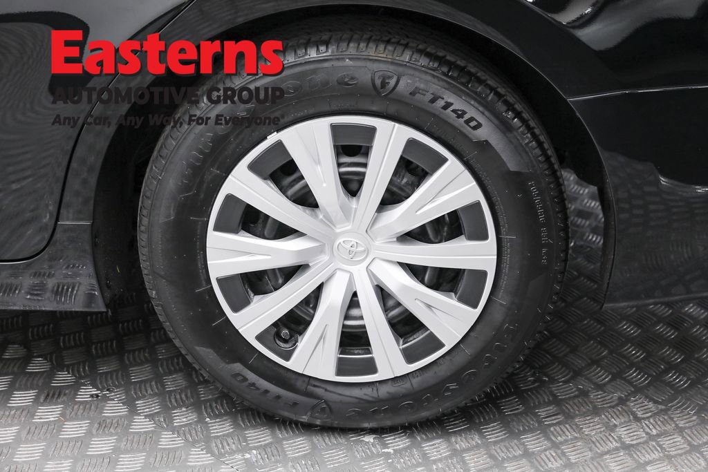 Used 2024 Toyota Camry LE FWD image 8