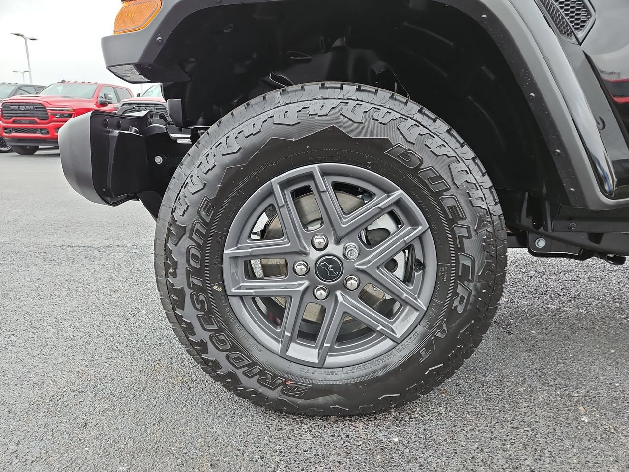 New 2026 Jeep Gladiator Sport AWD/4WD image 10