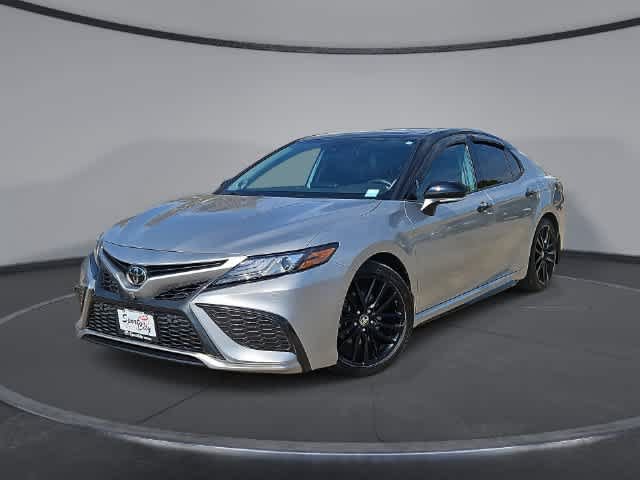 Used 2024 Toyota Camry XSE w/ Navigation Package FWD image 1