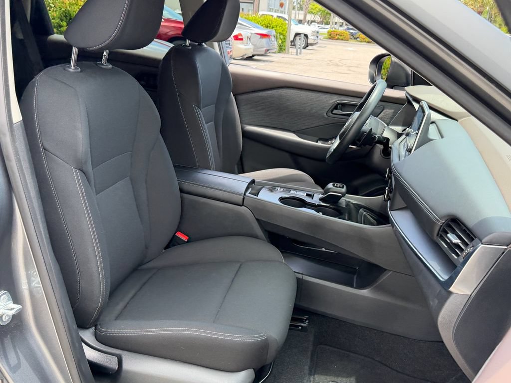 Certified 2023 Nissan Rogue S FWD image 18