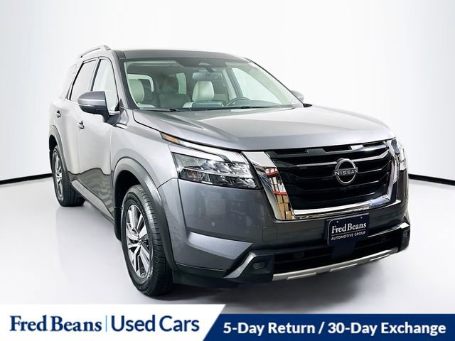 Certified 2022 Nissan Pathfinder SL