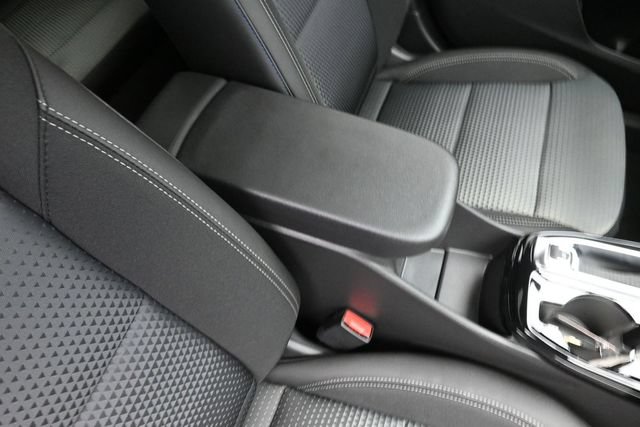 New 2026 Chevrolet Trax LT w/ Sunroof Package FWD image 30