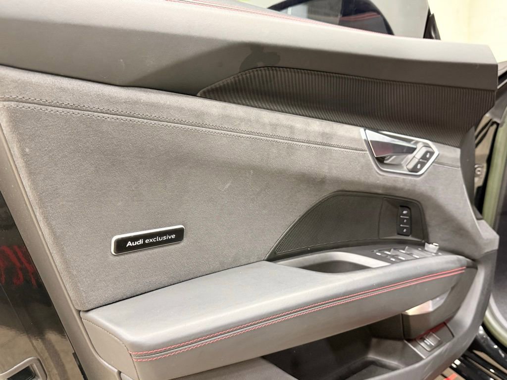 Used 2023 Audi RS e-tron GT image 35