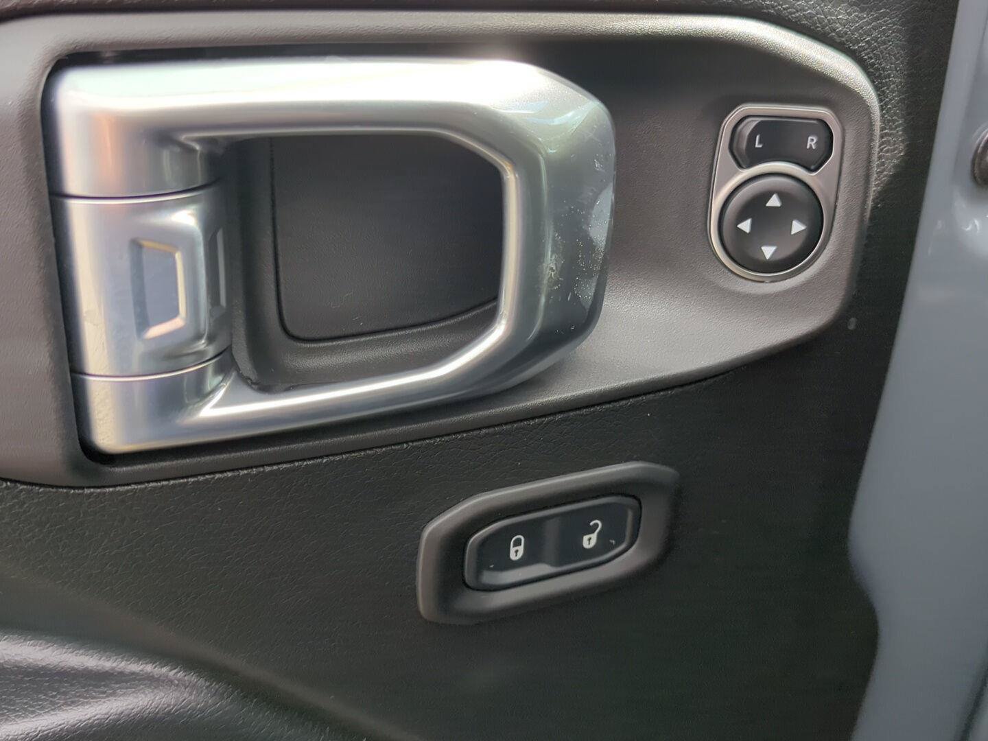New 2026 Jeep Wrangler Unlimited Sport AWD/4WD image 12